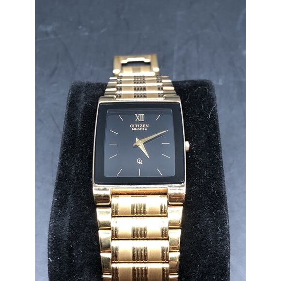 Classic Men’s Citizen Black Dial Gold Tone Rectangle Case Quartz Bracelet Watch main image 4